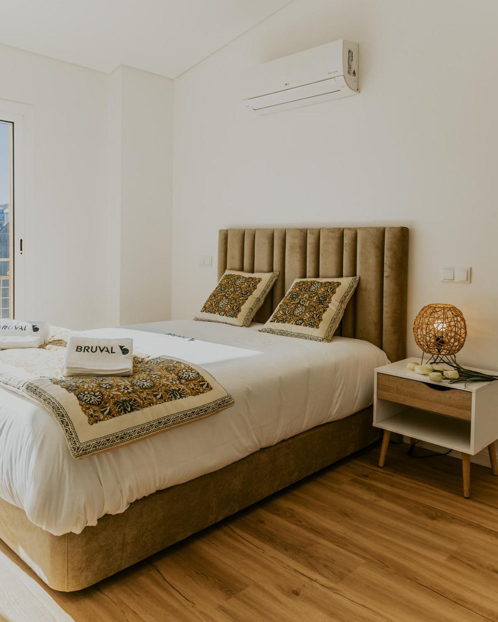 Bruval Premium Apartments - Gaia Vila Nova de Gaia Exterior photo